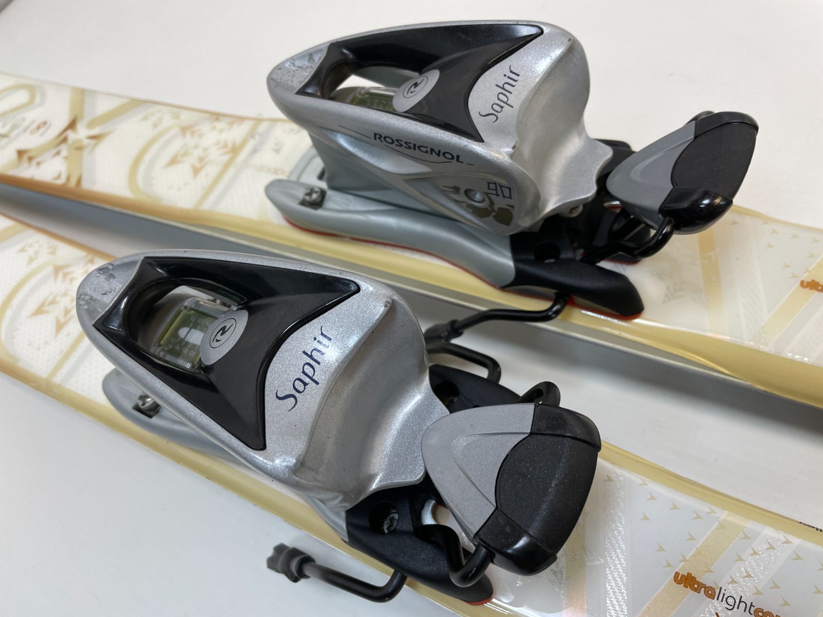 ◇ スキー Dynastar exclusive 8 148 cm + Saphir カービングスキー