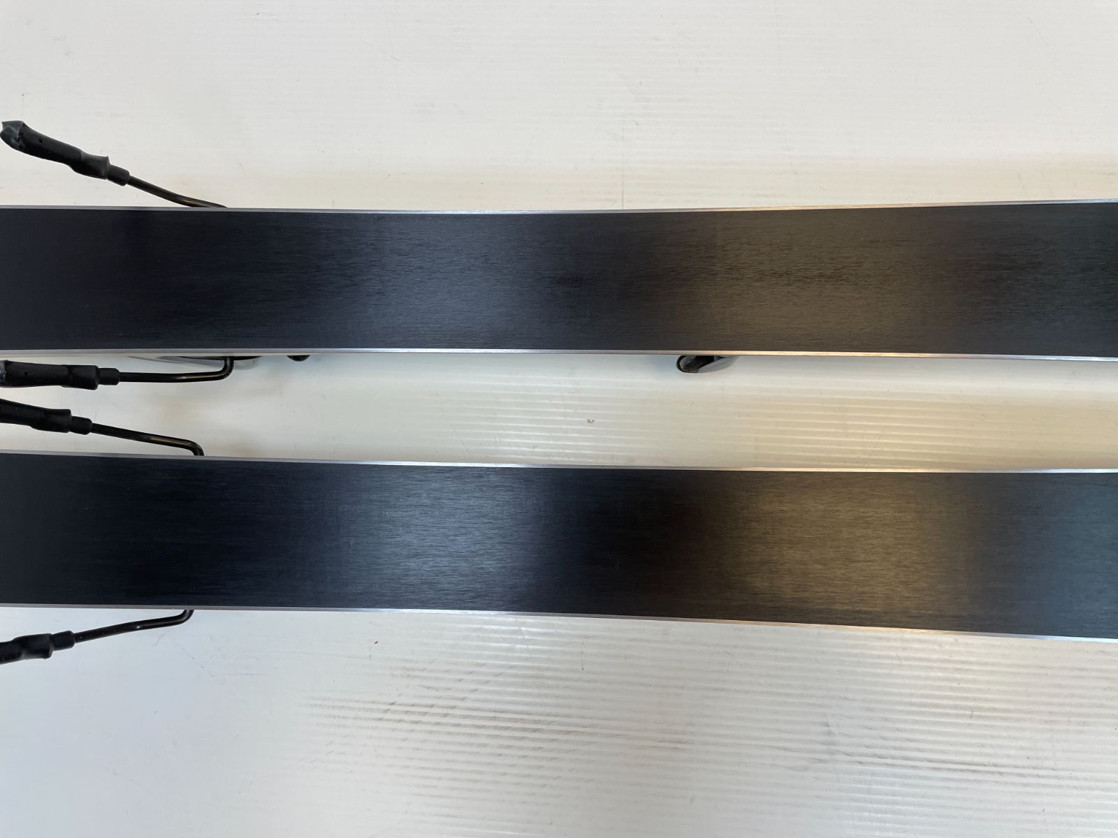 ◇ スキー Dynastar exclusive 8 148 cm + Saphir カービングスキー