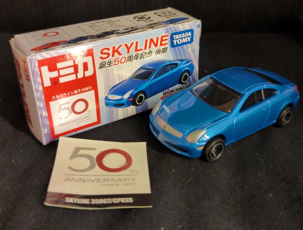 タカラトミー トミカ/中国製 SKYLINE 誕生50周年記念 SKYLINE 350GT