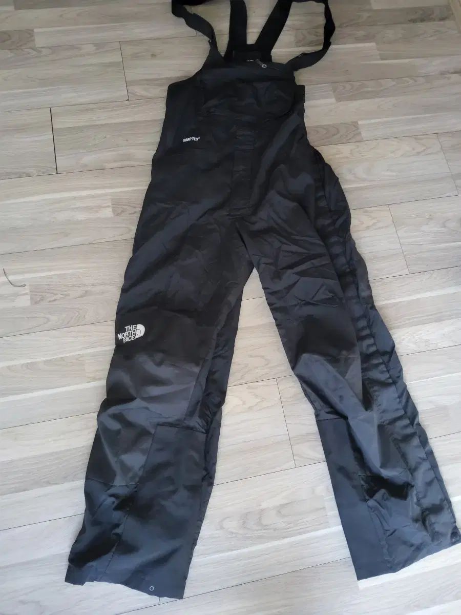 ノースフェイス ゴアテックス 黒 サスペンダー ズボン ボードウェア