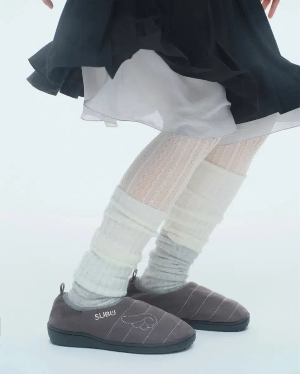  ISSEY MIYAKE イッセイミヤケコラボ エンジェル ウィング ダウン シューズ 0 サイズ バッグ サンダル サンダル ミュール