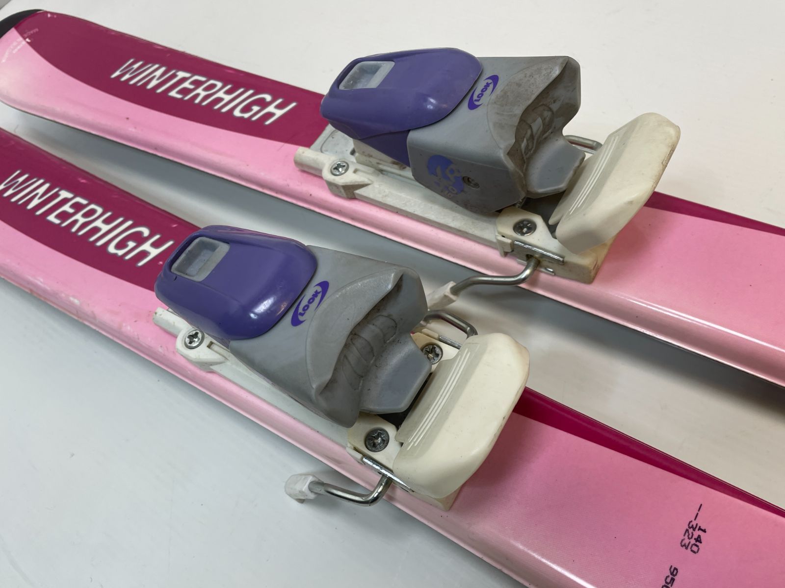 ◇ スキー KAZAMA WINTERHIGH 140 cm + LOOK XR カービングスキー