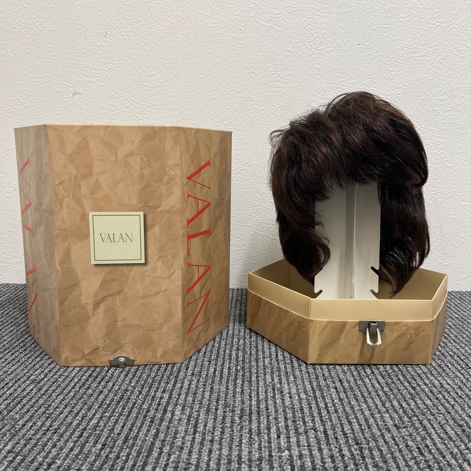 フォンテーヌ　VALAN フルウィッグ アデランス フォンテーヌ VALAN R VR07 R152 フルウィッグ - メルカリ