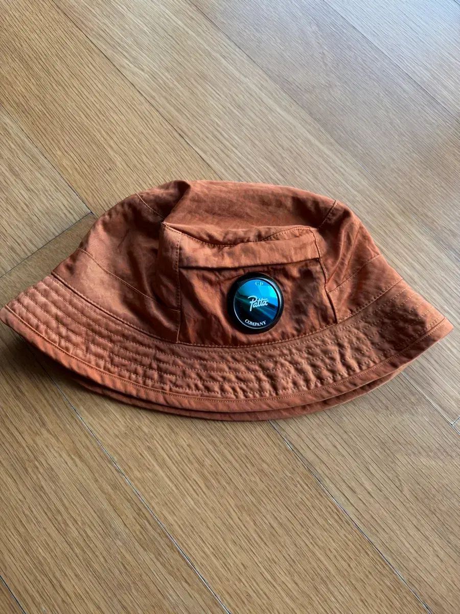 C P x PATTA バケットハット