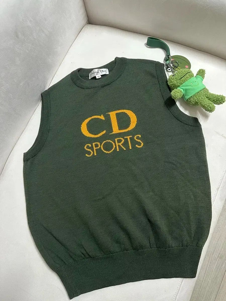 正規品 クリスチャン ディオール スポーツ ニット ベスト 95 - メルカリ