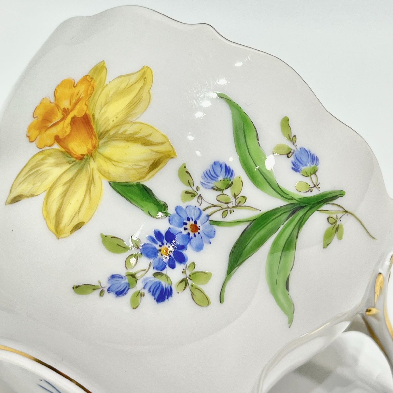 【値下げ】◆2枚セット◆マイセン ベーシックフラワー 18cm プレート ✨マイセン ベーシックフラワー 3つの花 プレート✨デザート 18 皿②