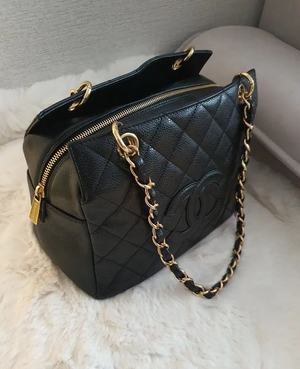 シャネル キャビア チュール バッグ