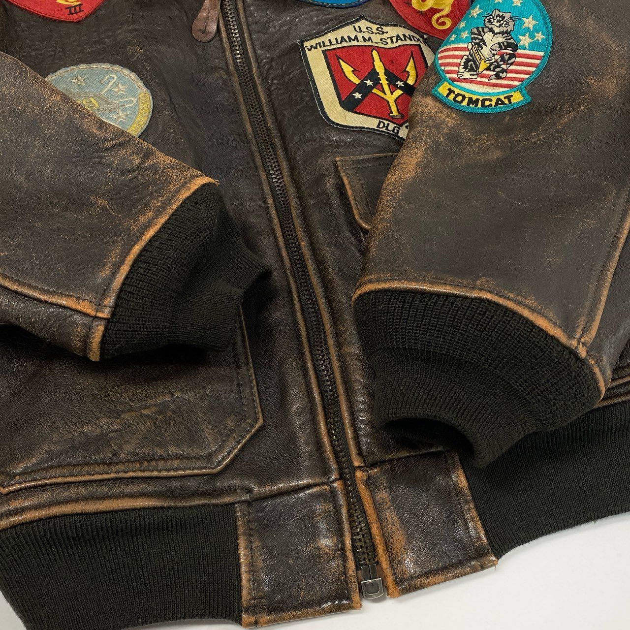 AVIREXレザー フライトジャケット 楽天市場】AVIREX アビレックス A-2 フライトジャケット 馬革 ホース