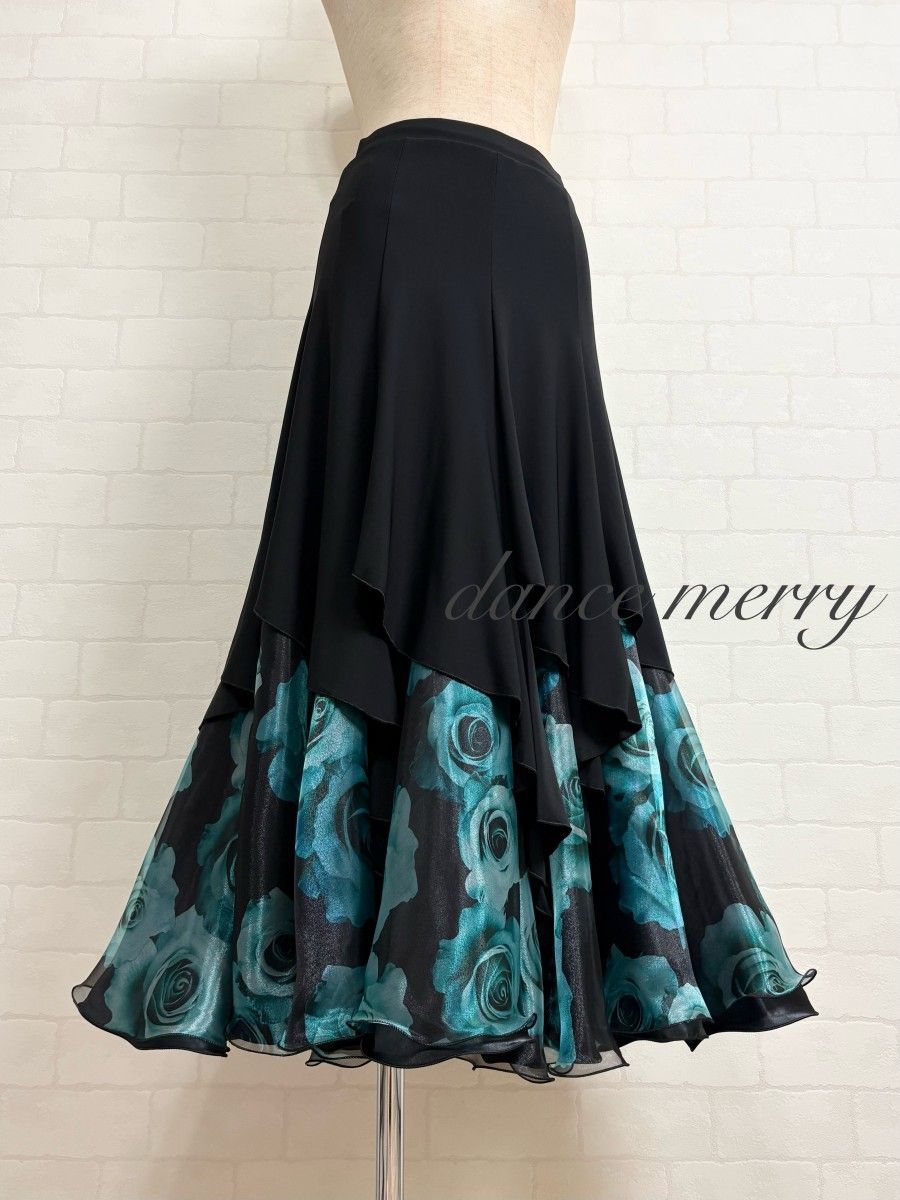 難あり特価 新品 社交ダンス スカート 黒 エメ 緑 花柄 タンゴ