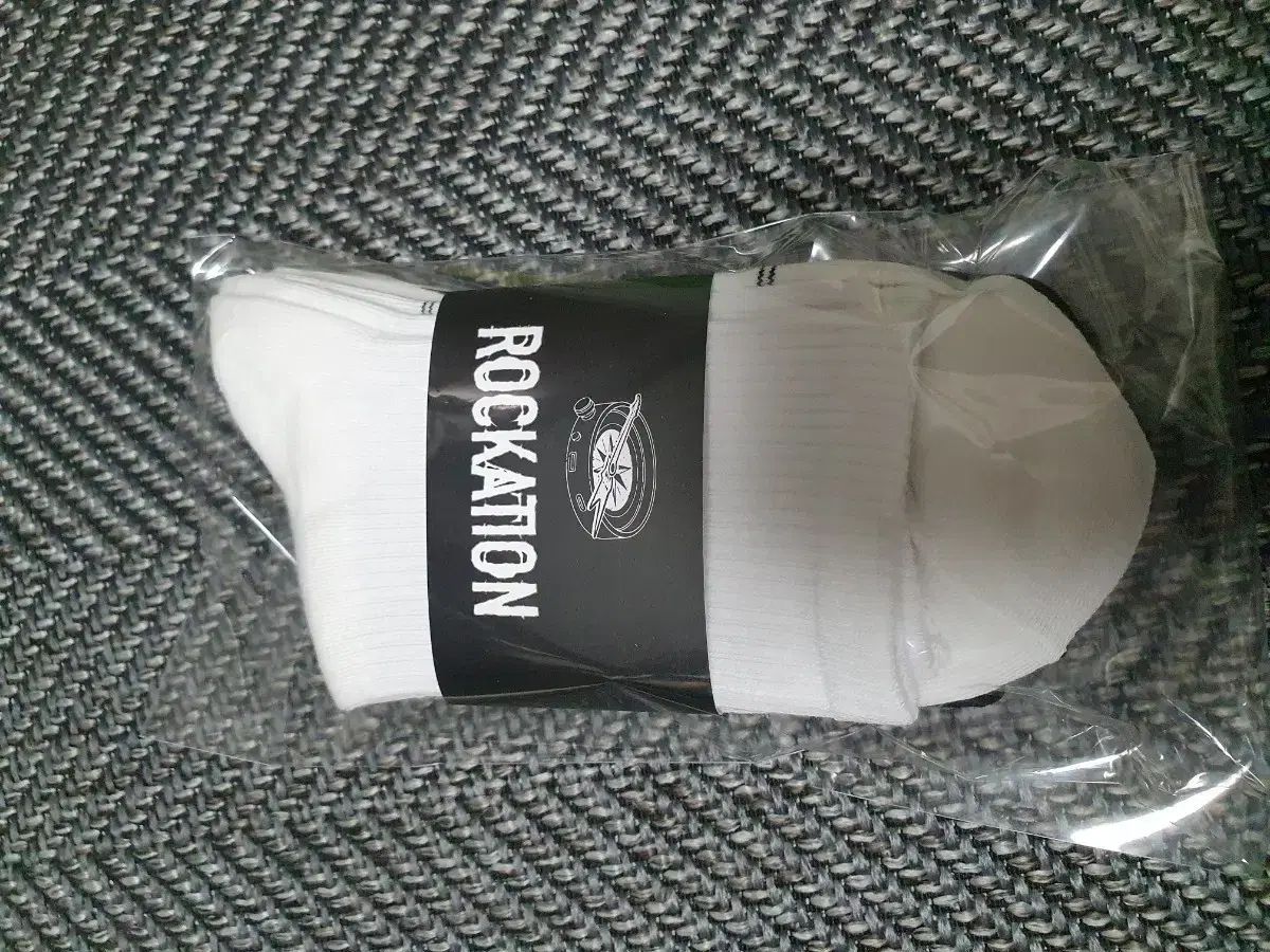 未開封)qwerロックイーション靴下