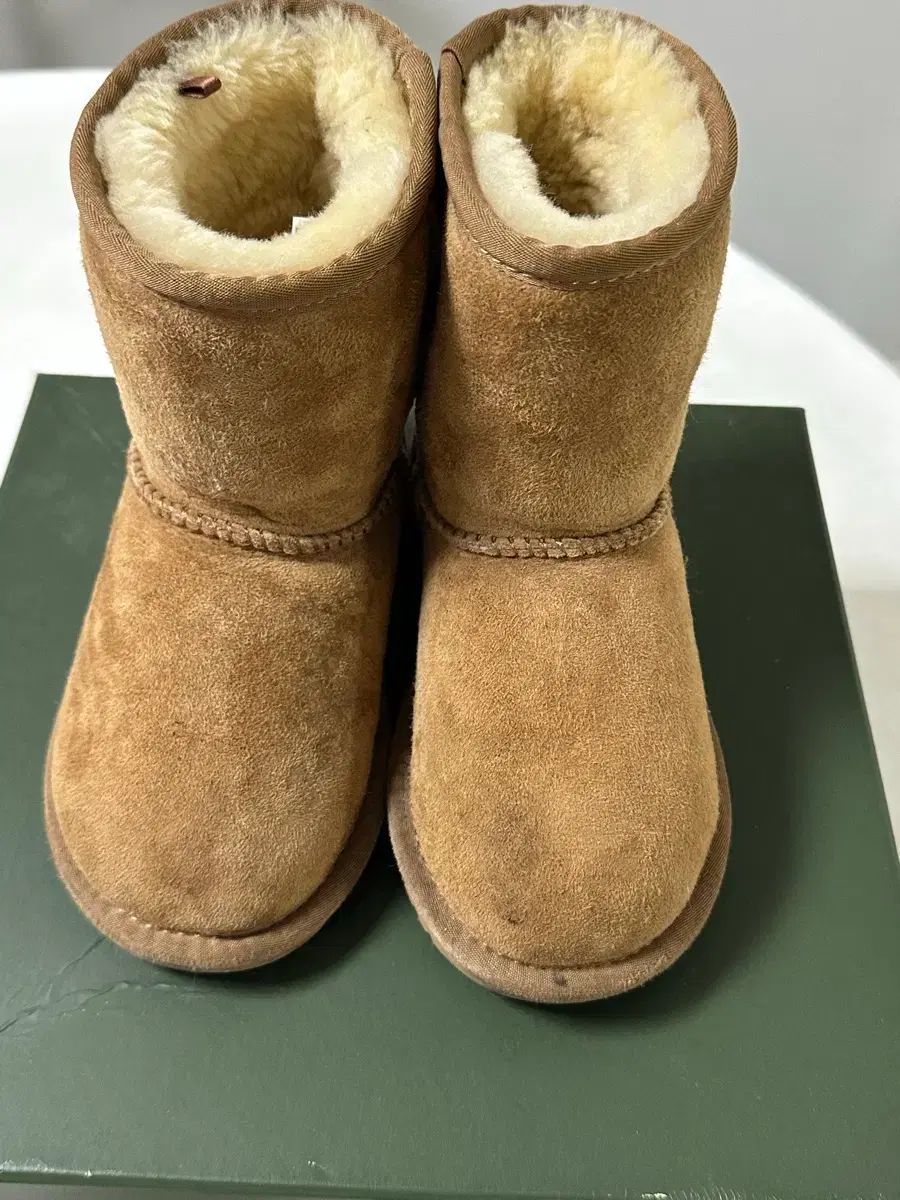 フルセット オッズウェア アグ チェスナット 190