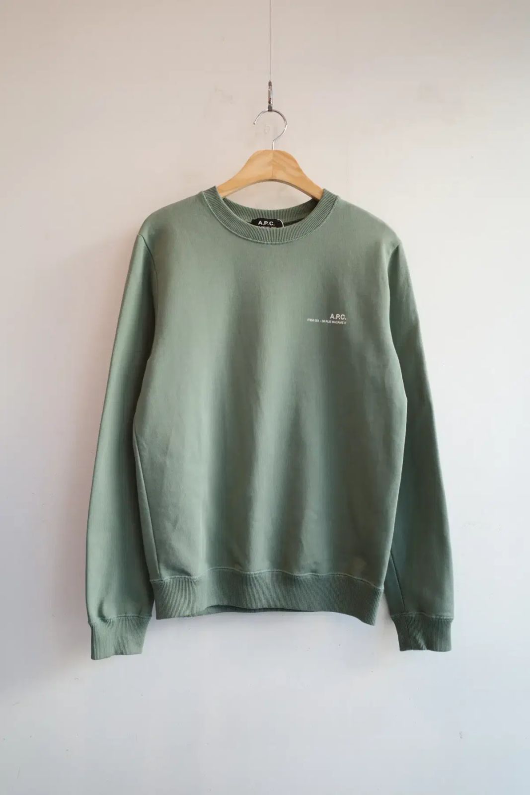 A.P.C. アーペーセー プリンティング スウェット マン