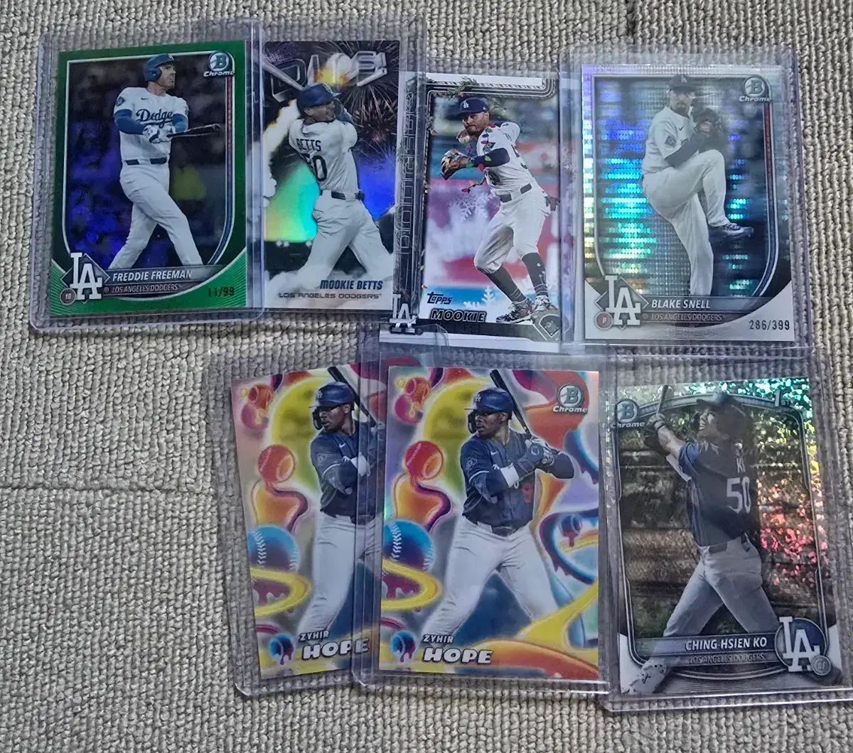 ドジャーズ選手カードコレクション (フリーマン、ベッツなど)