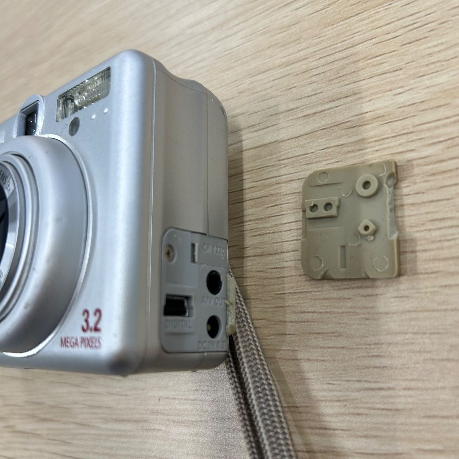 ジャンク Canon PowerShot A70 デジタルカメラ - メルカリ