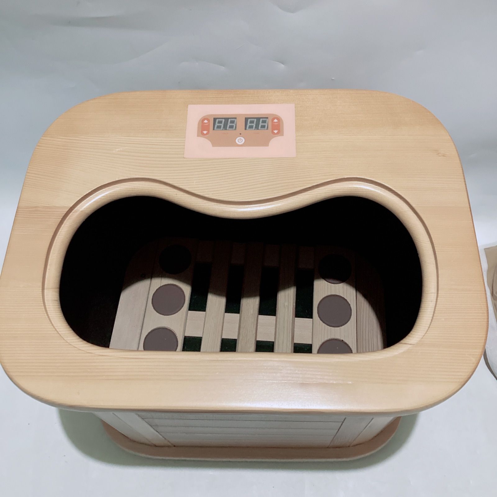 足湯　サウナカバー付きセラミックフットバス　はぴねすくらぶ 足湯 サウナカバー付きセラミックフットバス はぴねすくらぶ 美品】は