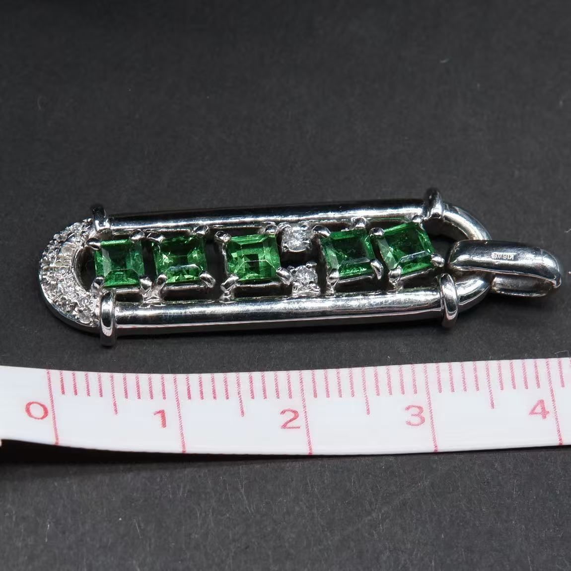ガーネット1.85 ct