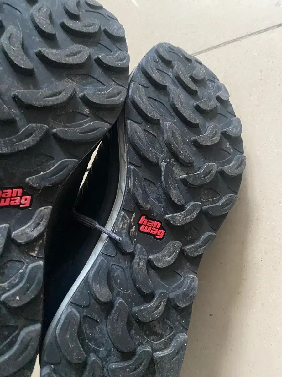 ハンバグ トレッキングシューズ 登山靴 240