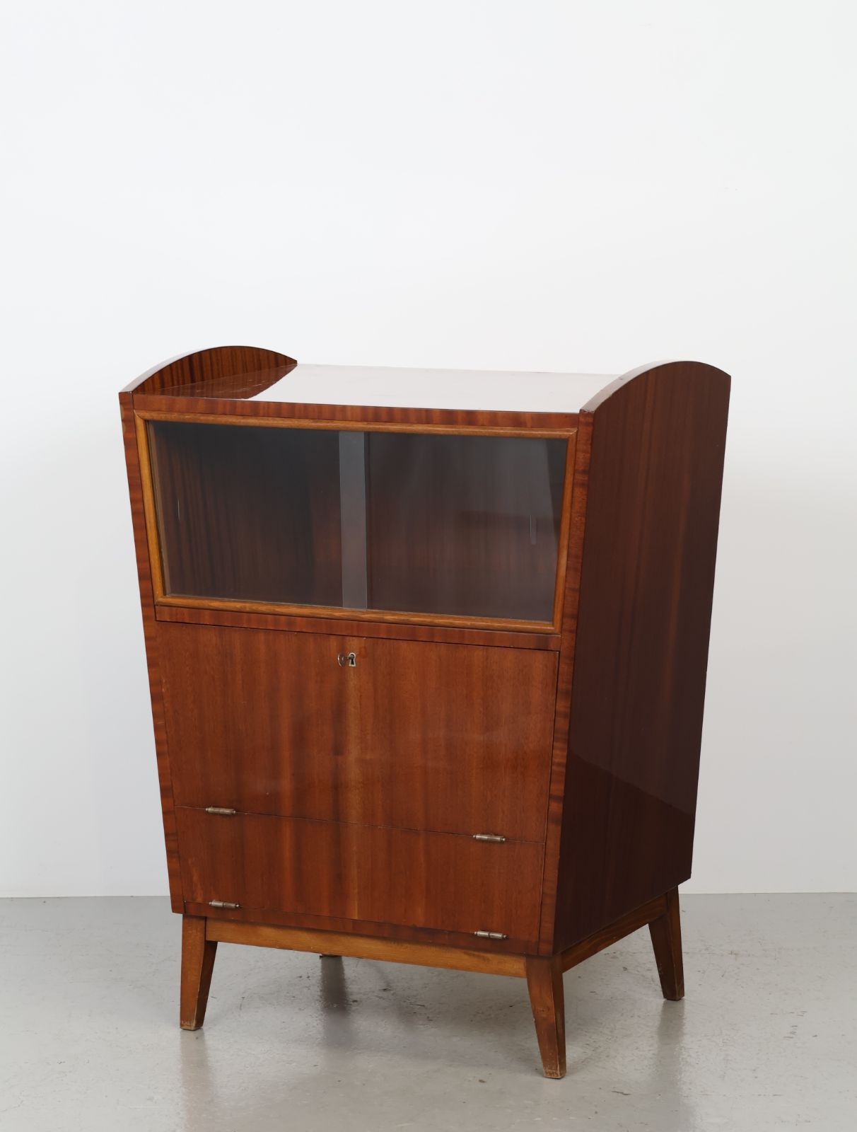 1960 - 70年代 ヴィンテージ ウッド ドリンク キャビネット - メルカリ