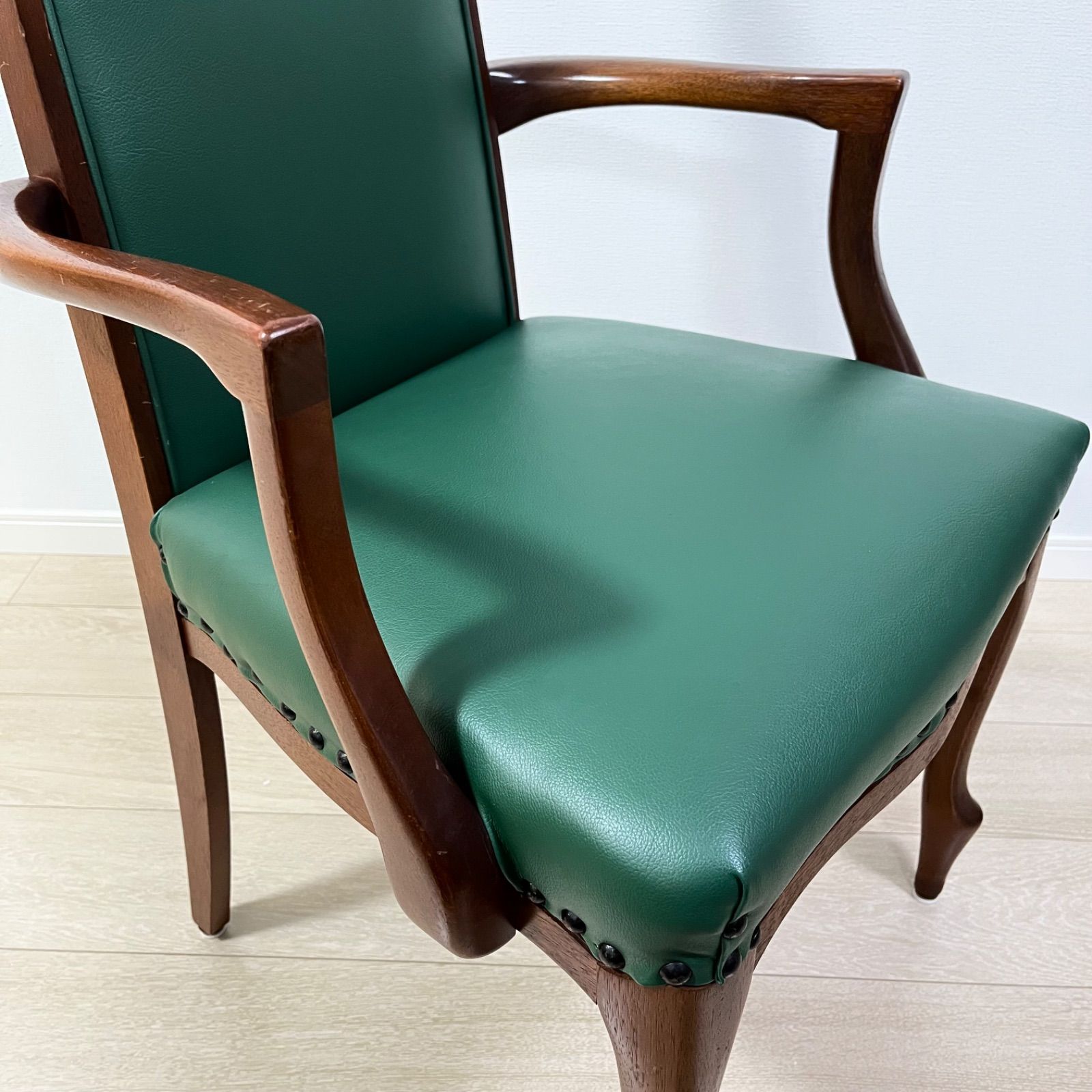 つ21)マルニ木工 MARUNI ベルサイユ アームチェア オールドマルニ