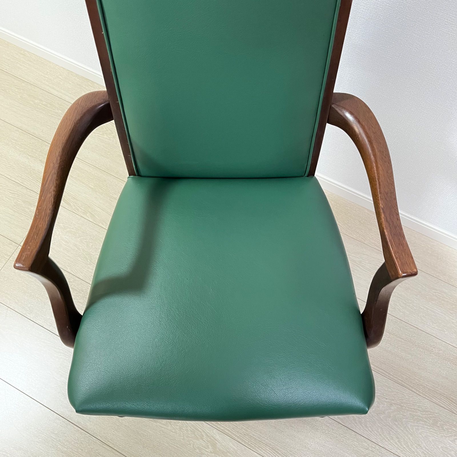 つ21)マルニ木工 MARUNI ベルサイユ アームチェア オールドマルニ