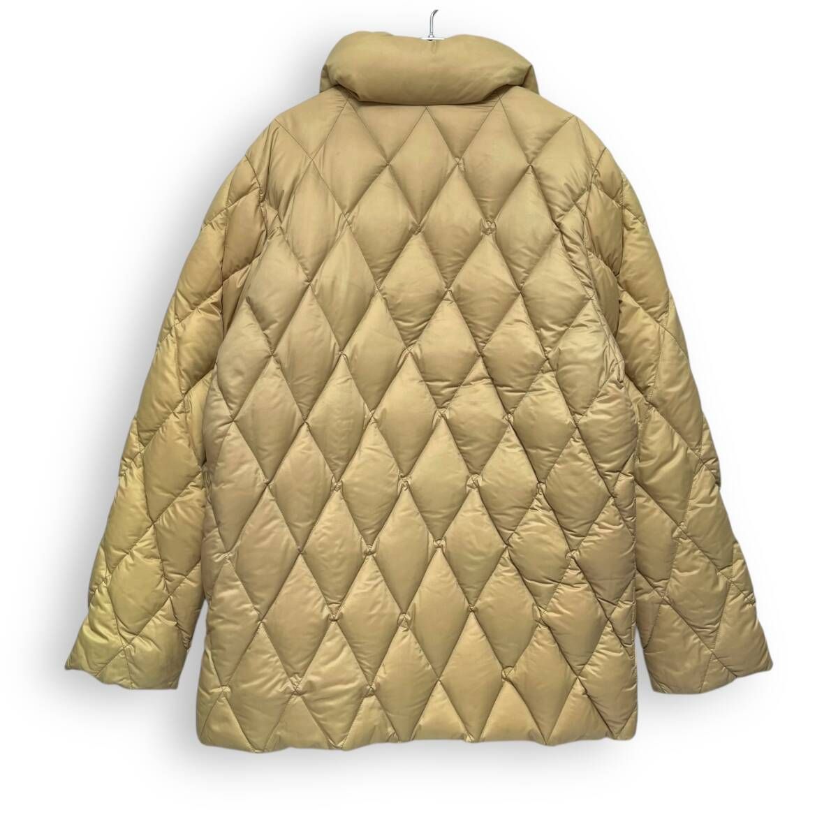 M25140/ MONCLER モンクレール ダイヤ キルティング ダウンジャケット