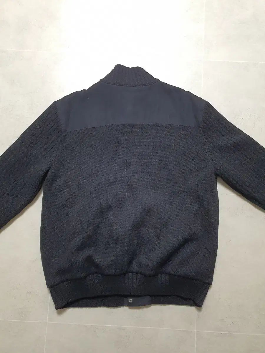 ラコステ 105 ハイネック ニット 防風ジャケット