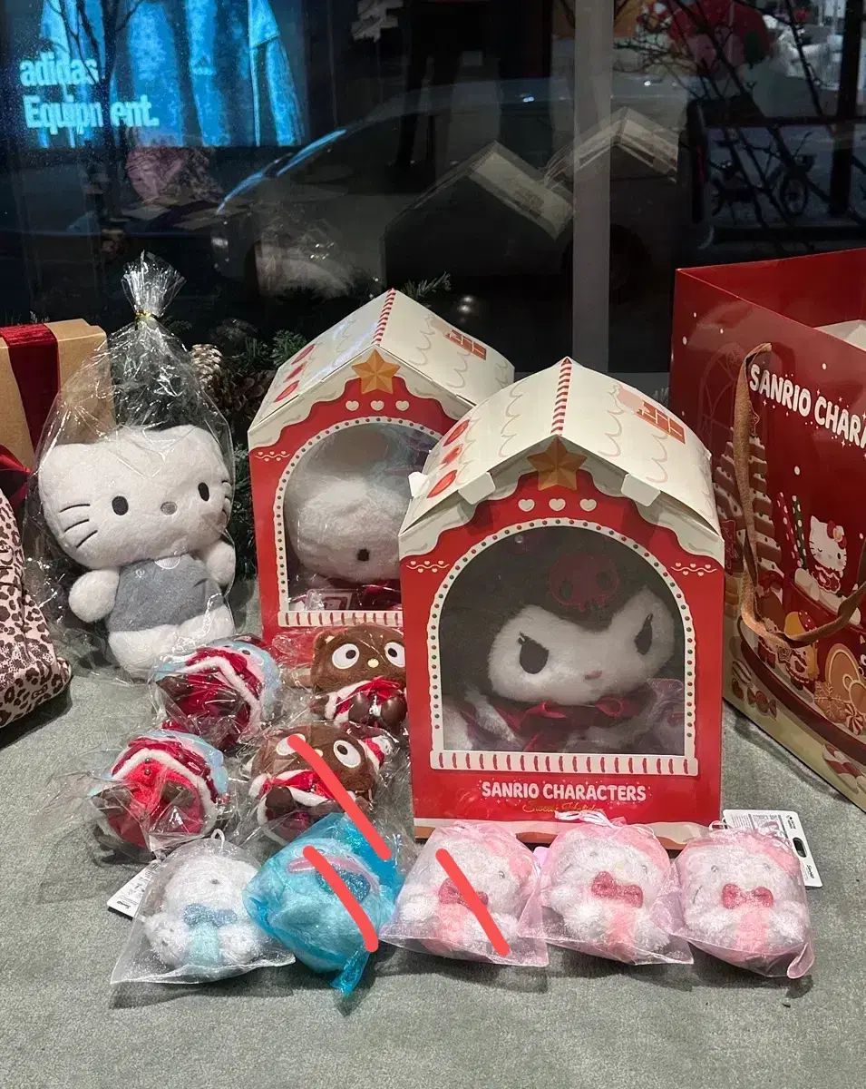 サンリオ ハローキティ ポップアップ キーホルダー