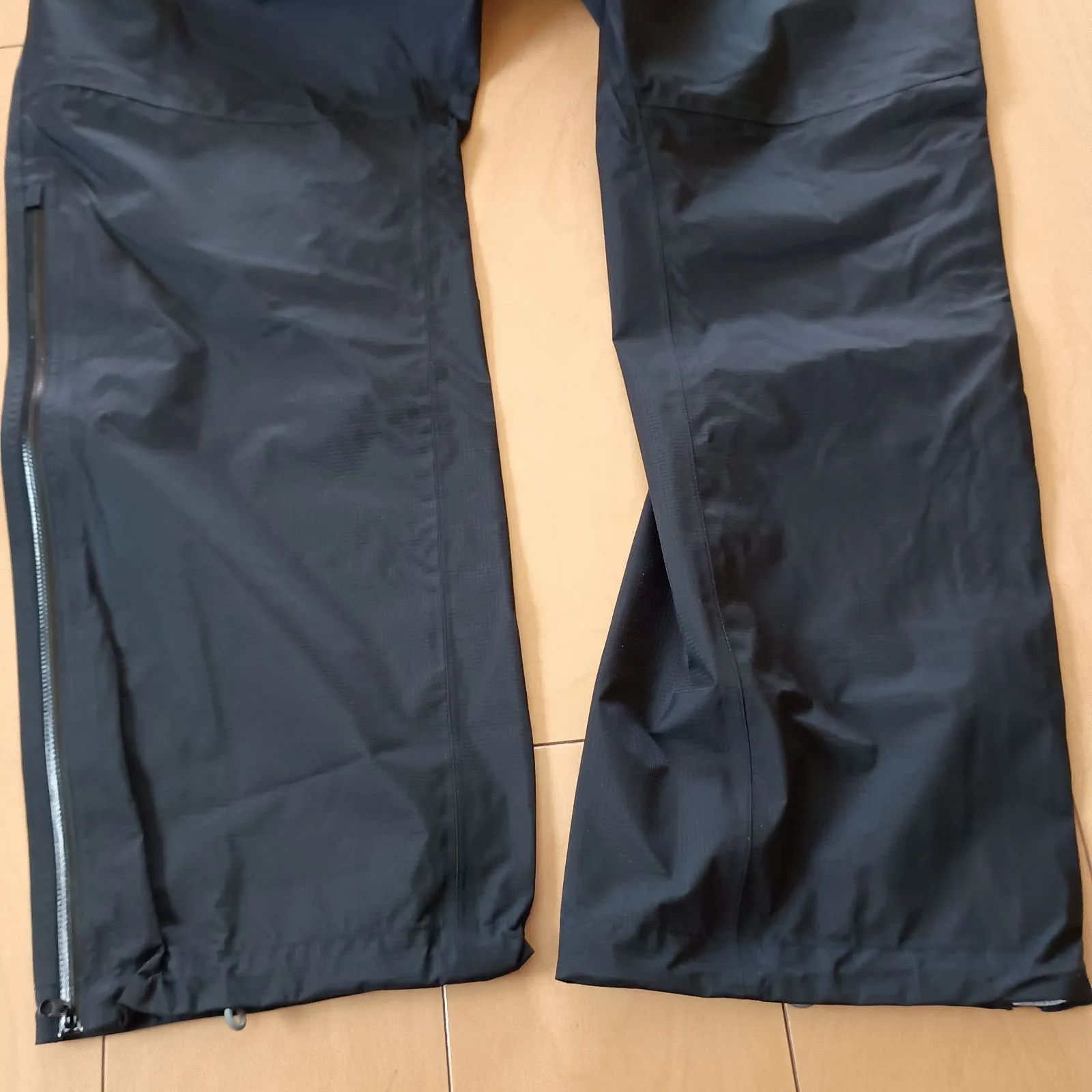 レインダンサーパンツ