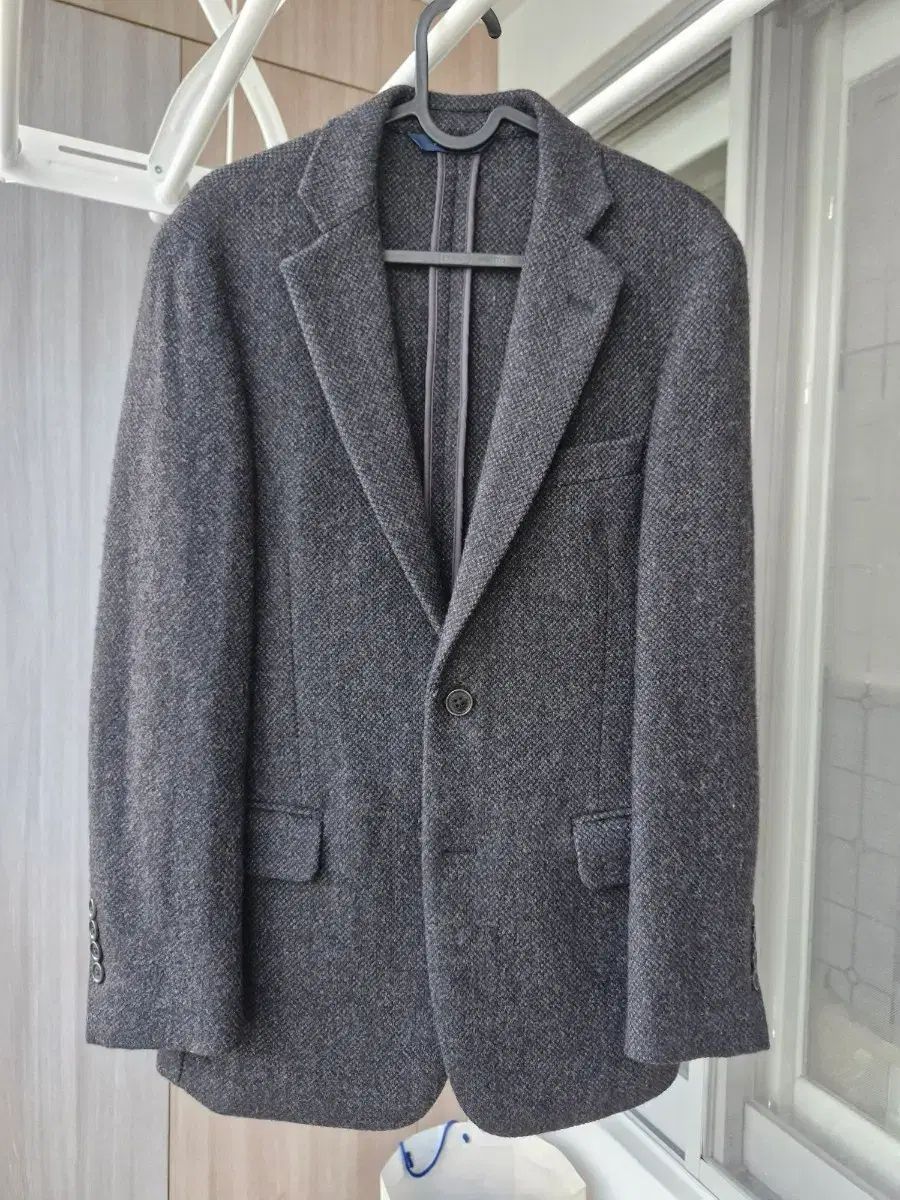 【極美品】 高級シングルスーツ × GIORGIO ARMANIネクタイ L 極美品】 高級シングルスーツ × GIORGIO ARMANIネクタイ L ショップ