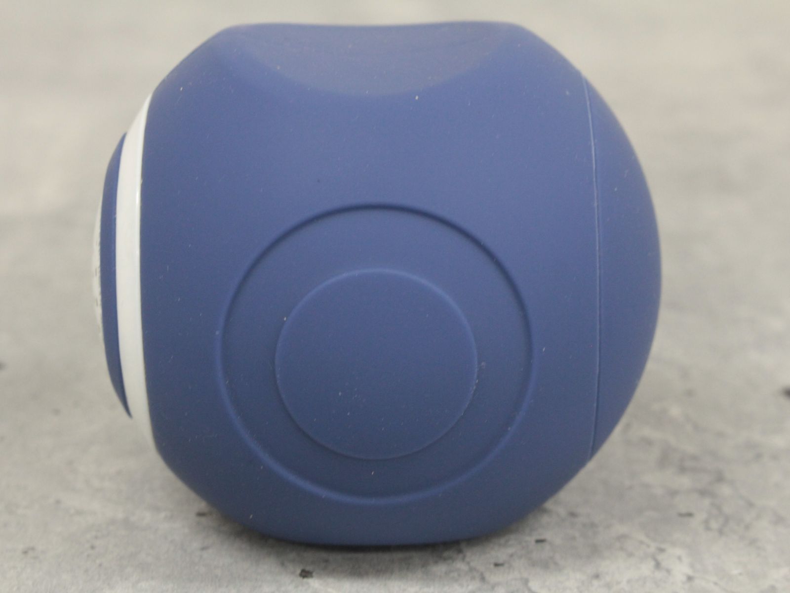 行董】良品 OASIS東急スポーツオアシス スタイリーボール 充電式振動