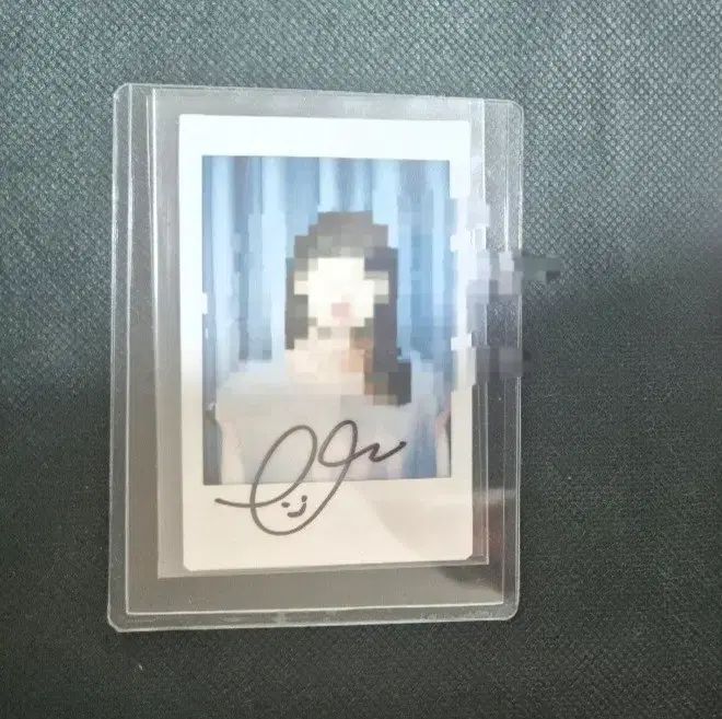 在庫処分)チェ・イェナ(YENA) サイン入りチェキ サイン入りポラロイド