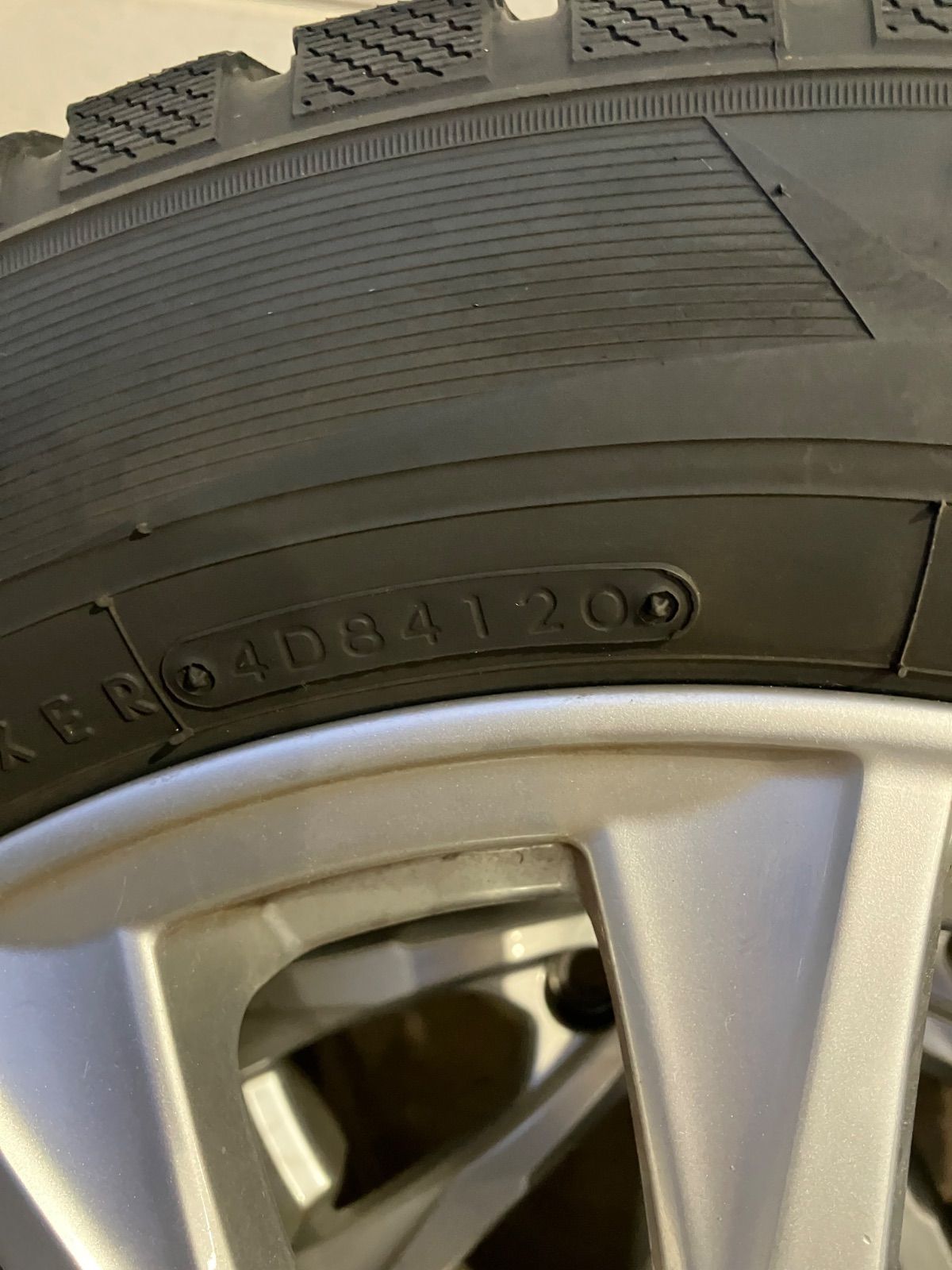 スタッドレス4本 CH