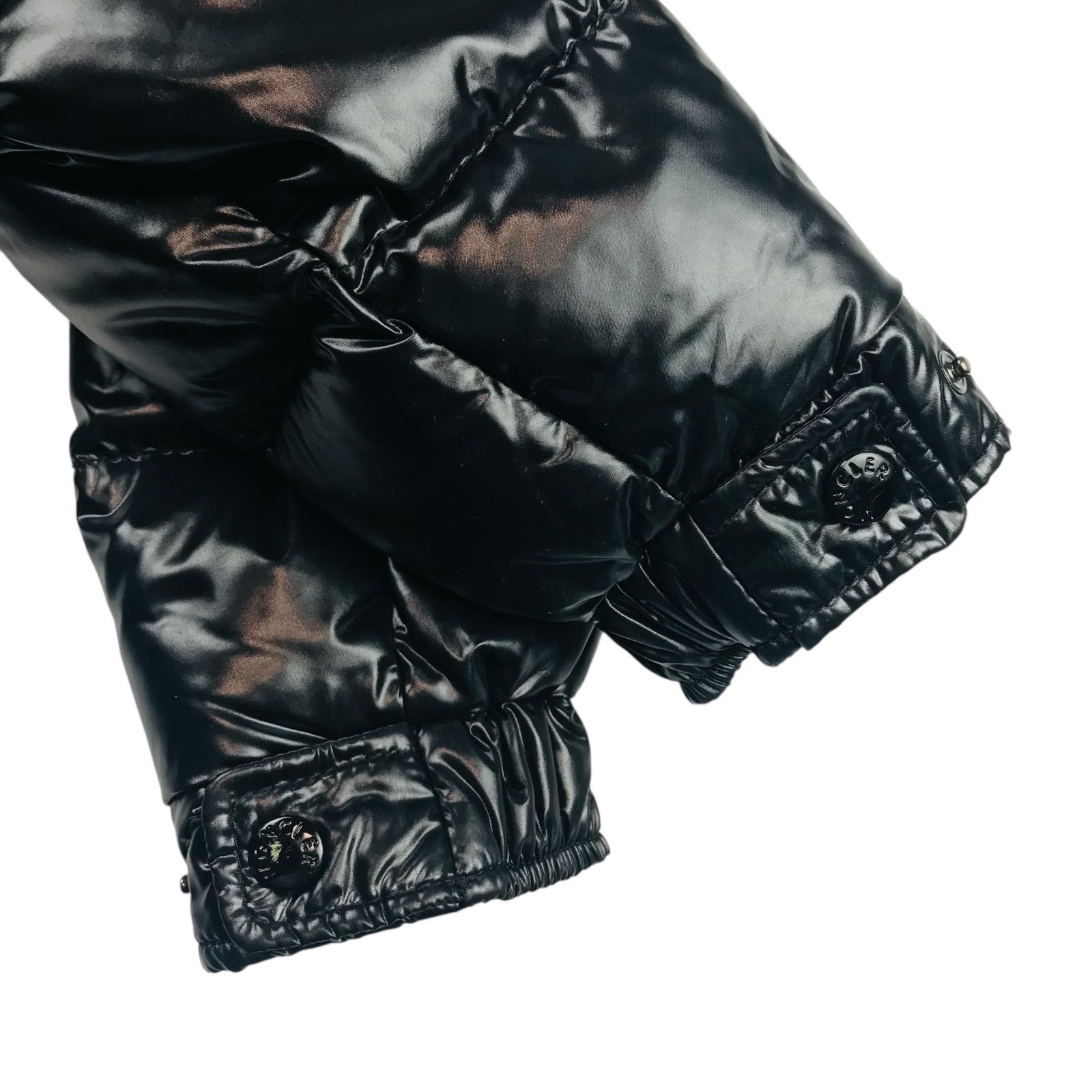 モンクレール　MAYA　ダウンジャケット　1　黒　ロゴワッペン　フード　2way モンクレール MAYA ダウンジャケット 1 黒 ロゴワッペン フード 2way