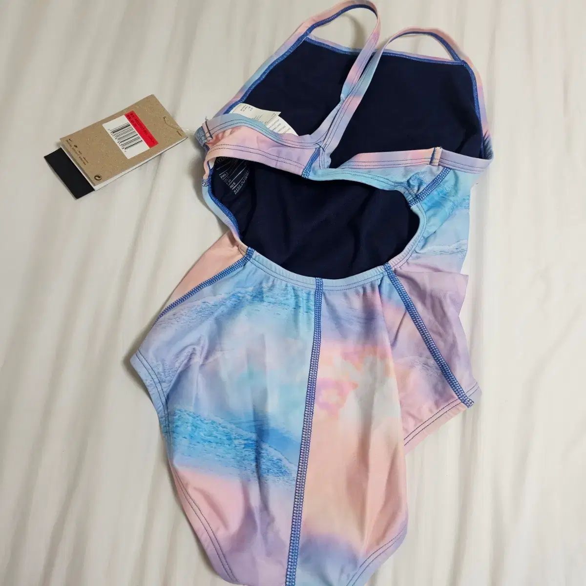  NIKE ナイキ Swim Sunrise Racerback Low CUT 28 ♥ 未着 その他 水着 ラッシュガード