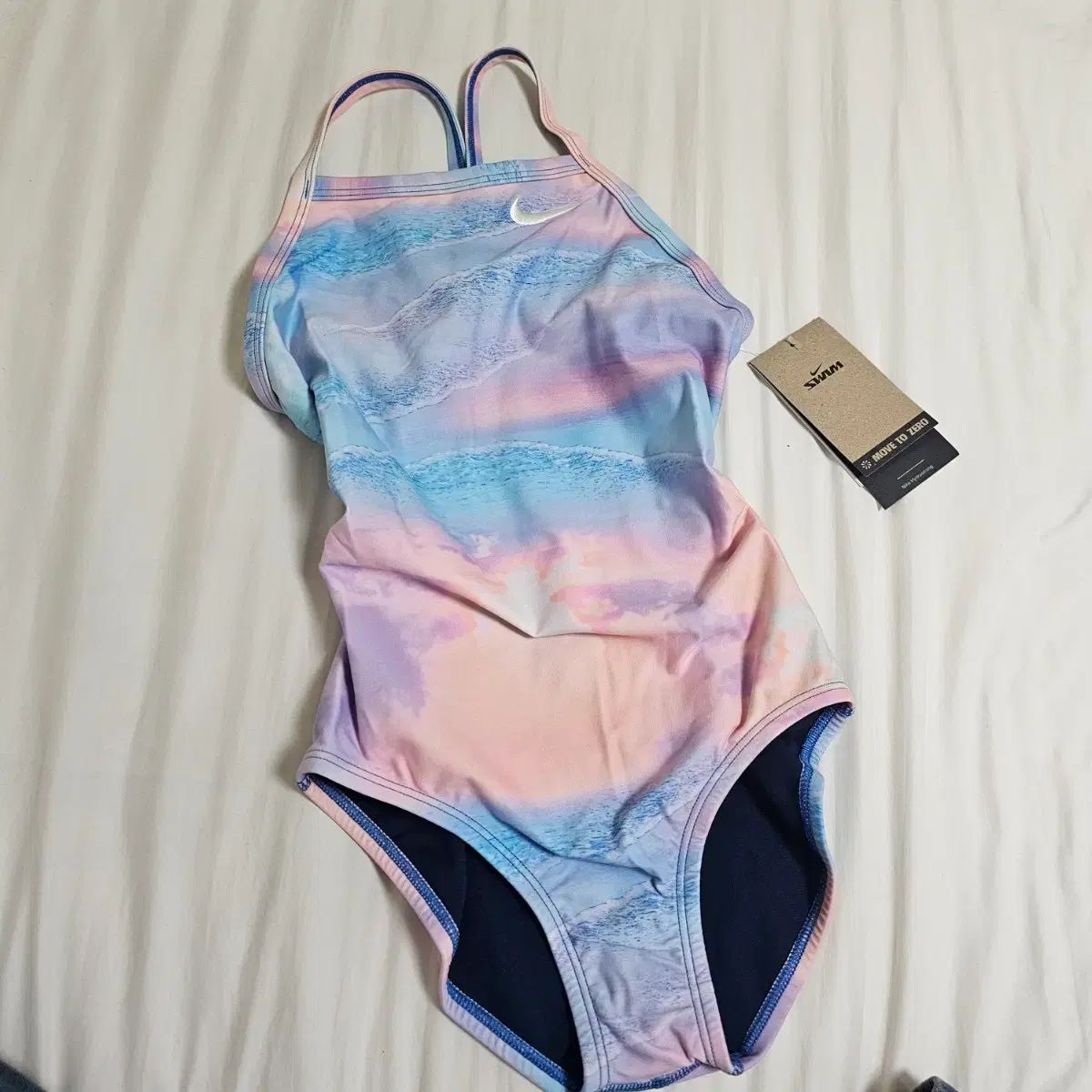 NIKE ナイキ Swim Sunrise Racerback Low CUT 28 ♥ 未着