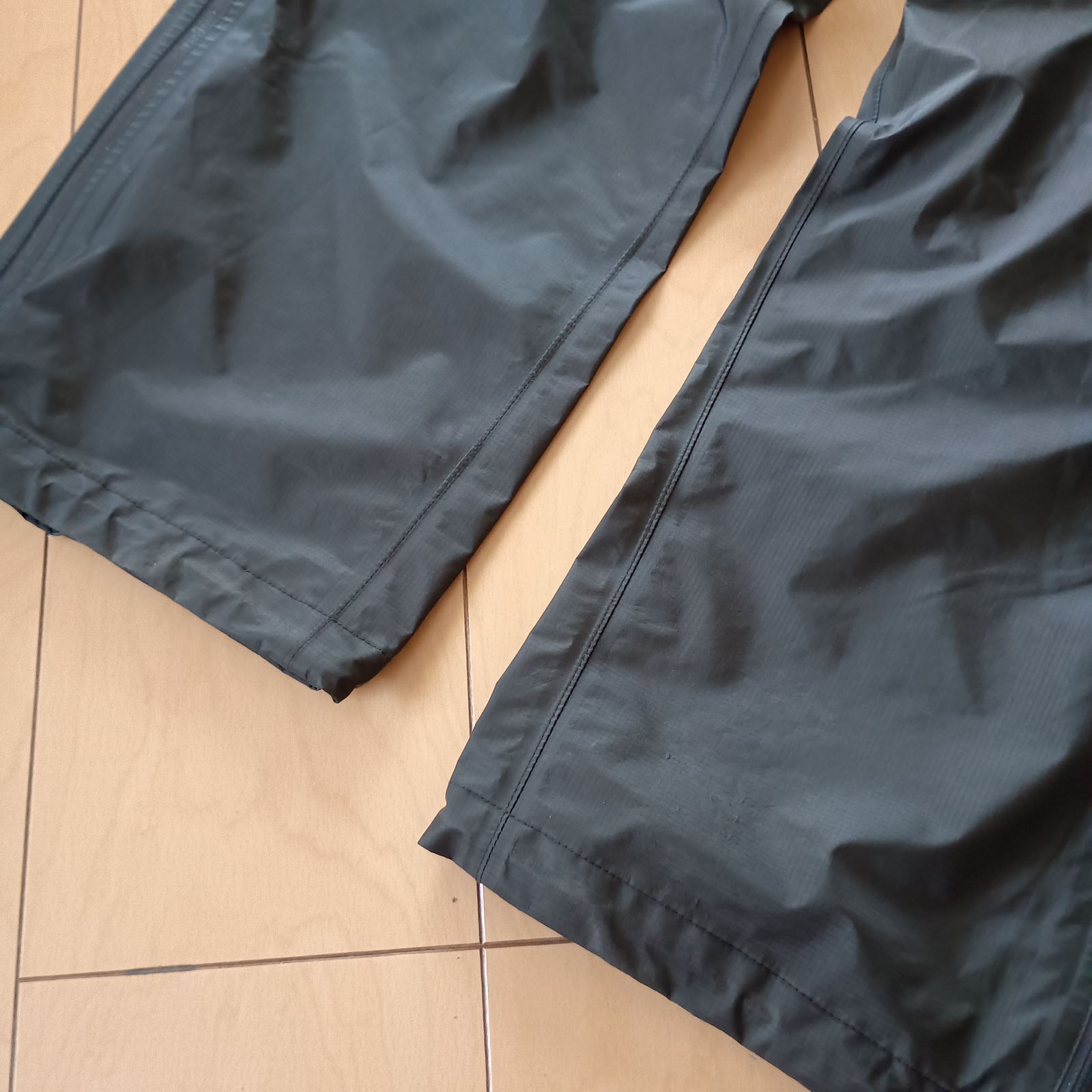 ゴアテックス レインパンツ