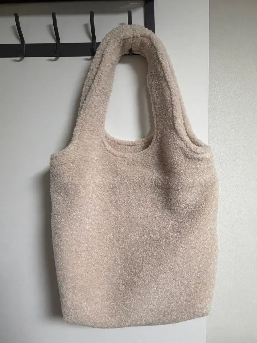 A.P.C. アーペーセー スモール ニノン トートバッグ ベージュカラー