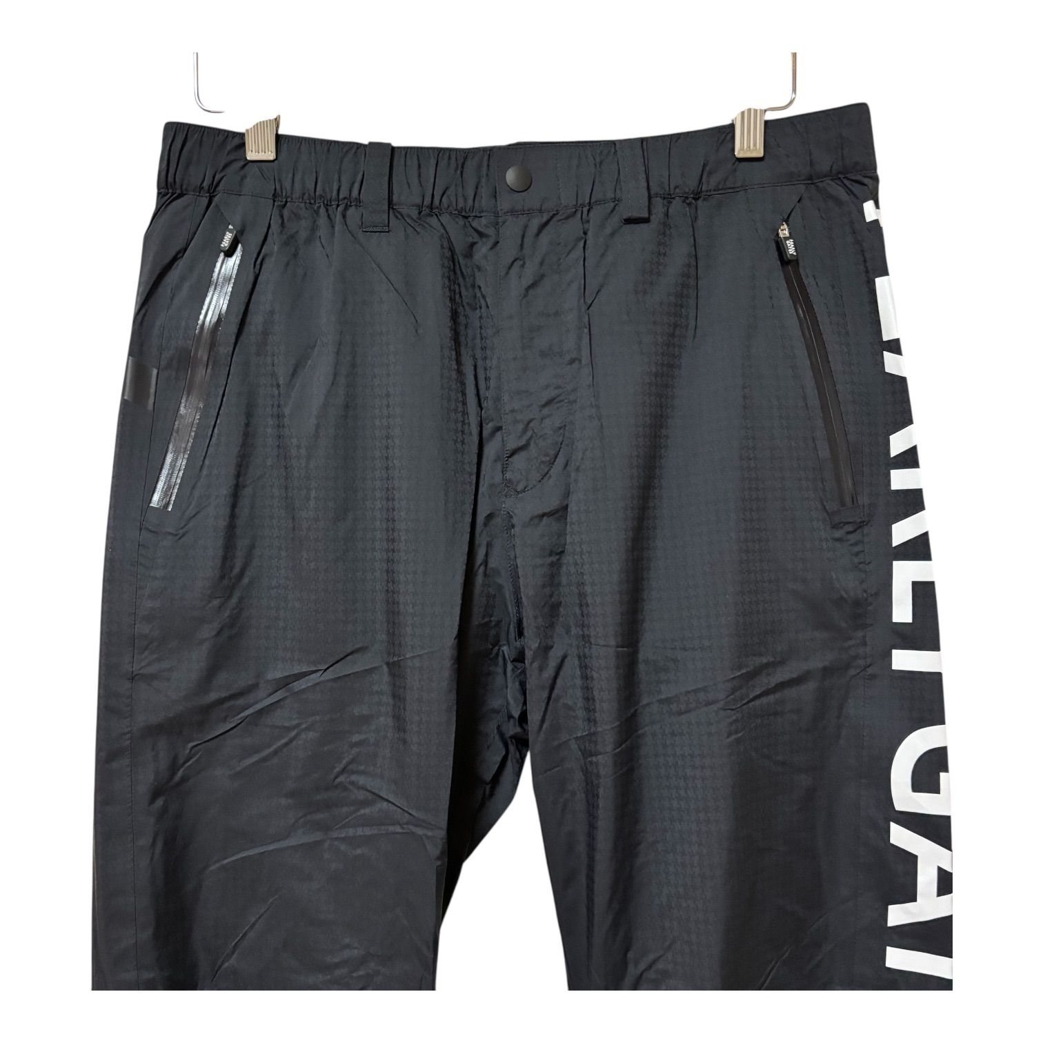 未使用　PEARLYGATES 　パーリーゲイツ　メンズ　ゴルフ　黒Size4 MN4 【タグ付き新品】PEARLY GATES パーリーゲイツ ゴルフパンツ ロゴ