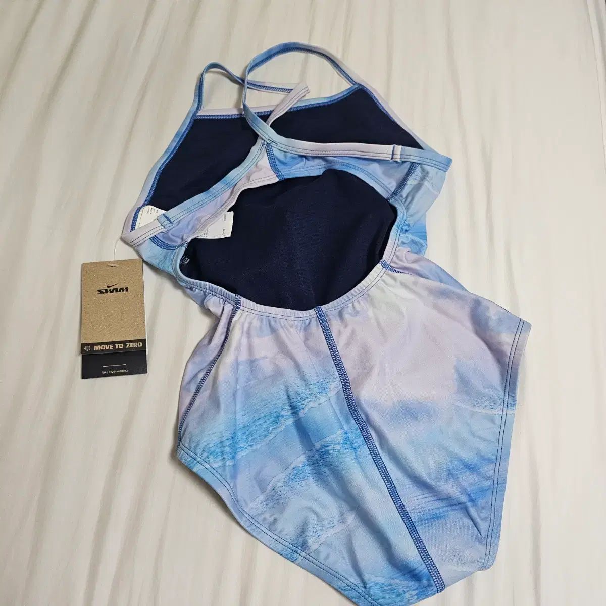  NIKE ナイキ Swim Before Midnight レーサーバック ローカット 32 未着用 その他 水着 ラッシュガード