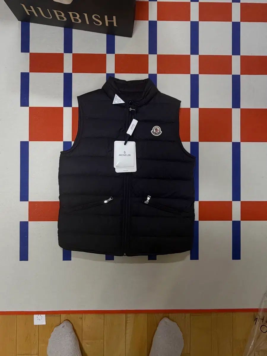 モンクレール キッズ 14Y ダウン ベスト ブラック 新品 - メルカリ