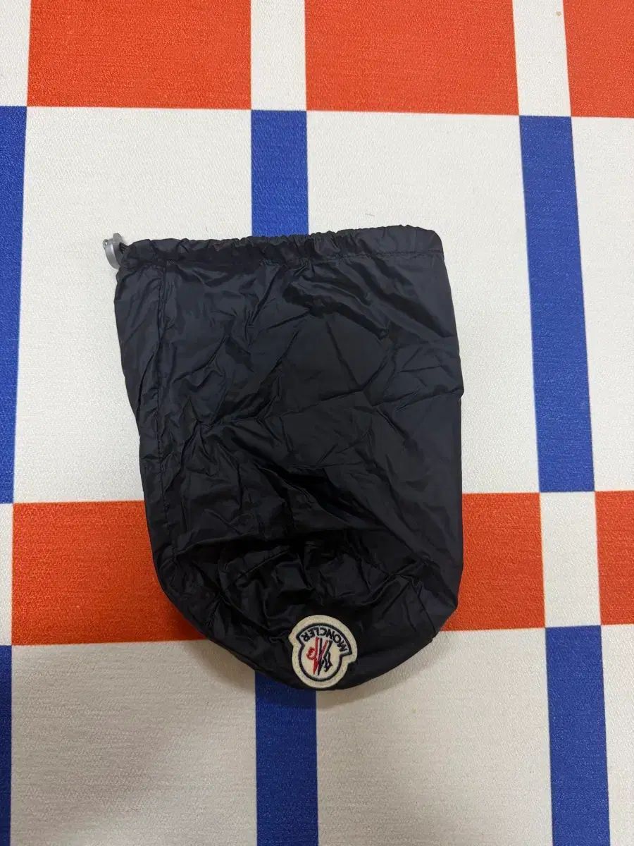 モンクレール キッズ 14Y ダウン ベスト ブラック 新品 - メルカリ