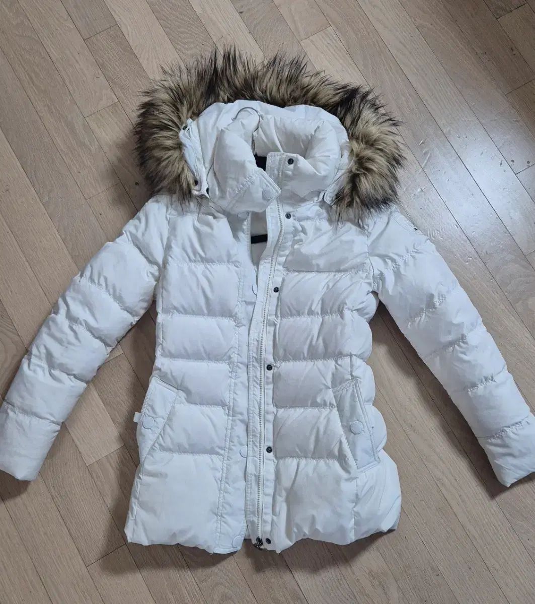 割引 トミーヒルフィガー 白 ダウンジャケット (S)