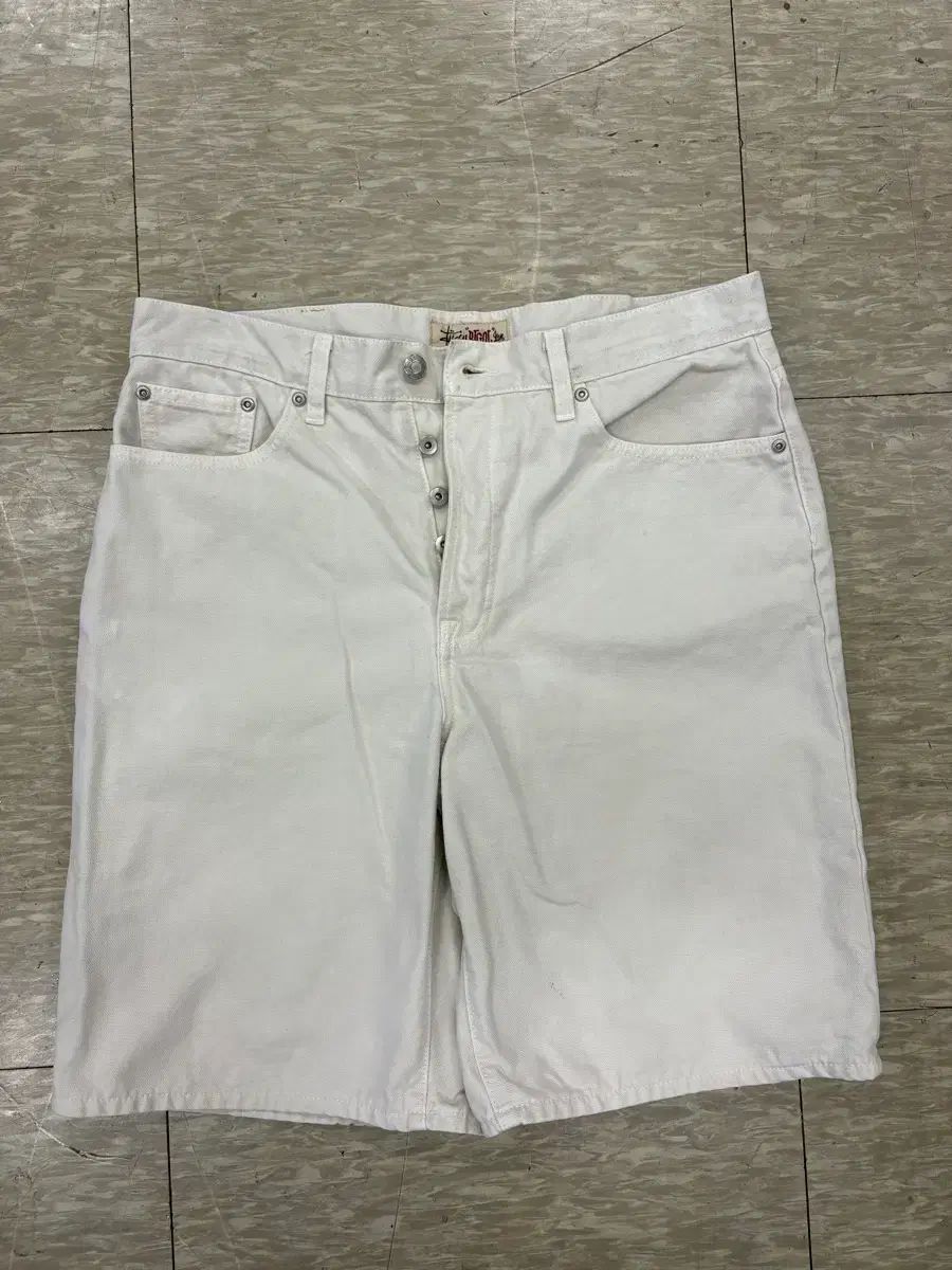 STUSSY ステューシー Big OL ジーン デニム ショーツ ナチュラル 32