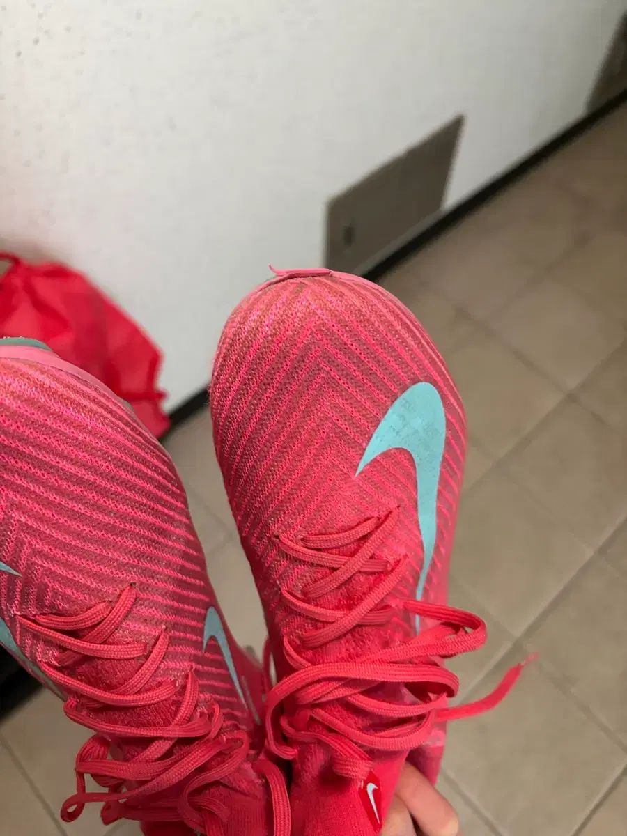 ナイキ ズーム マーキュリアル スーパーフライ 10 エリート FG ハイ トップス クリート アンバー コメント