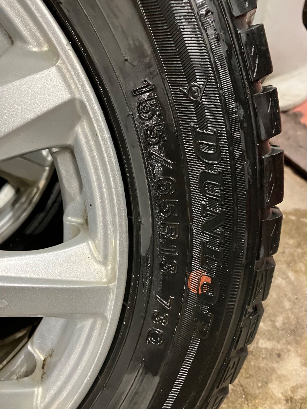 155 65 13 スタッドレス4本