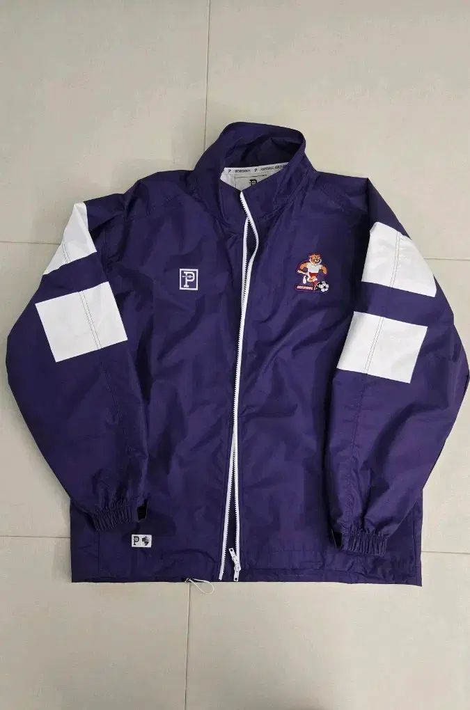 蔚山現代 ウルサンゲンダイ FC x OVER THE PITCH レトロ ウィンドブレーカー L