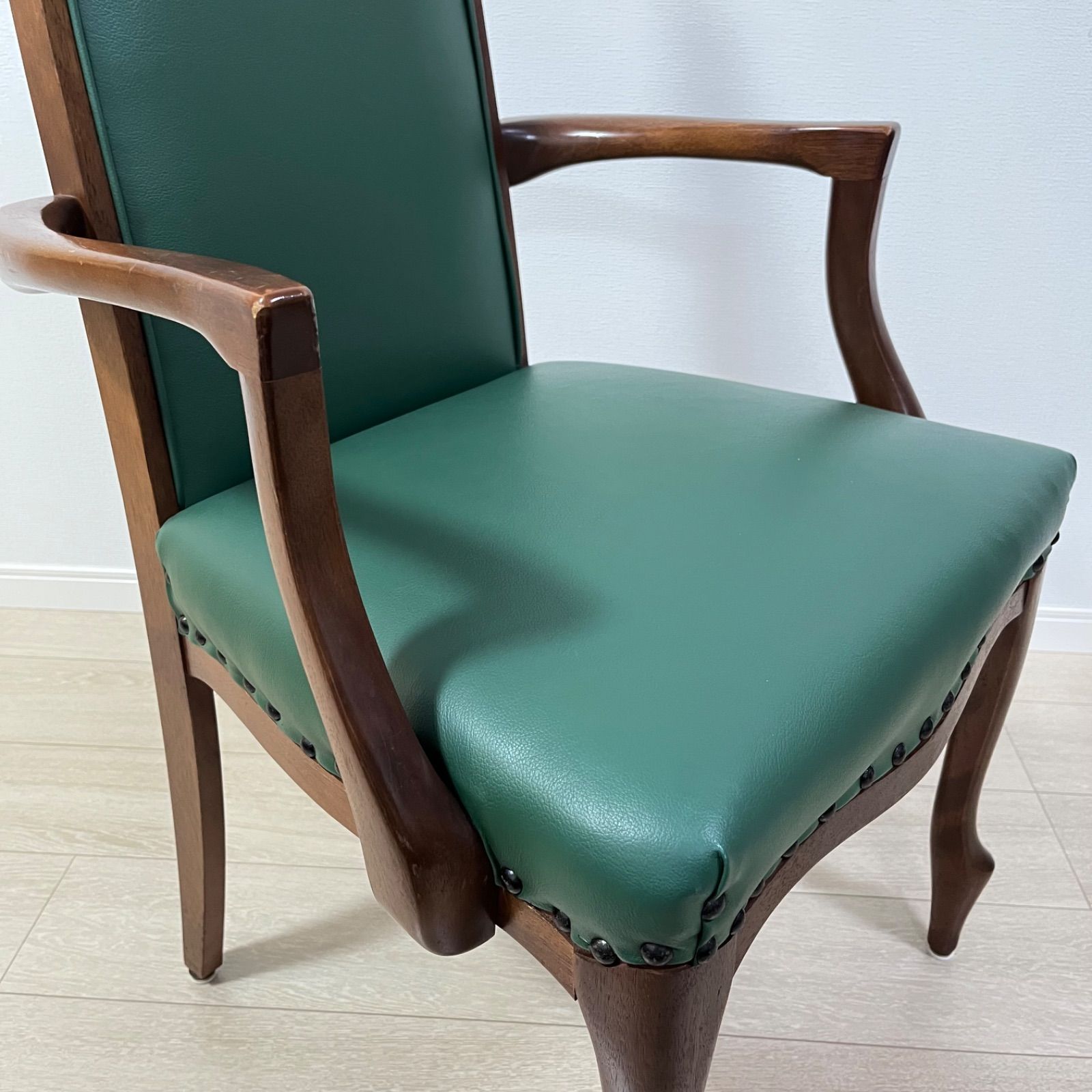 MARUNI ベルサイユ