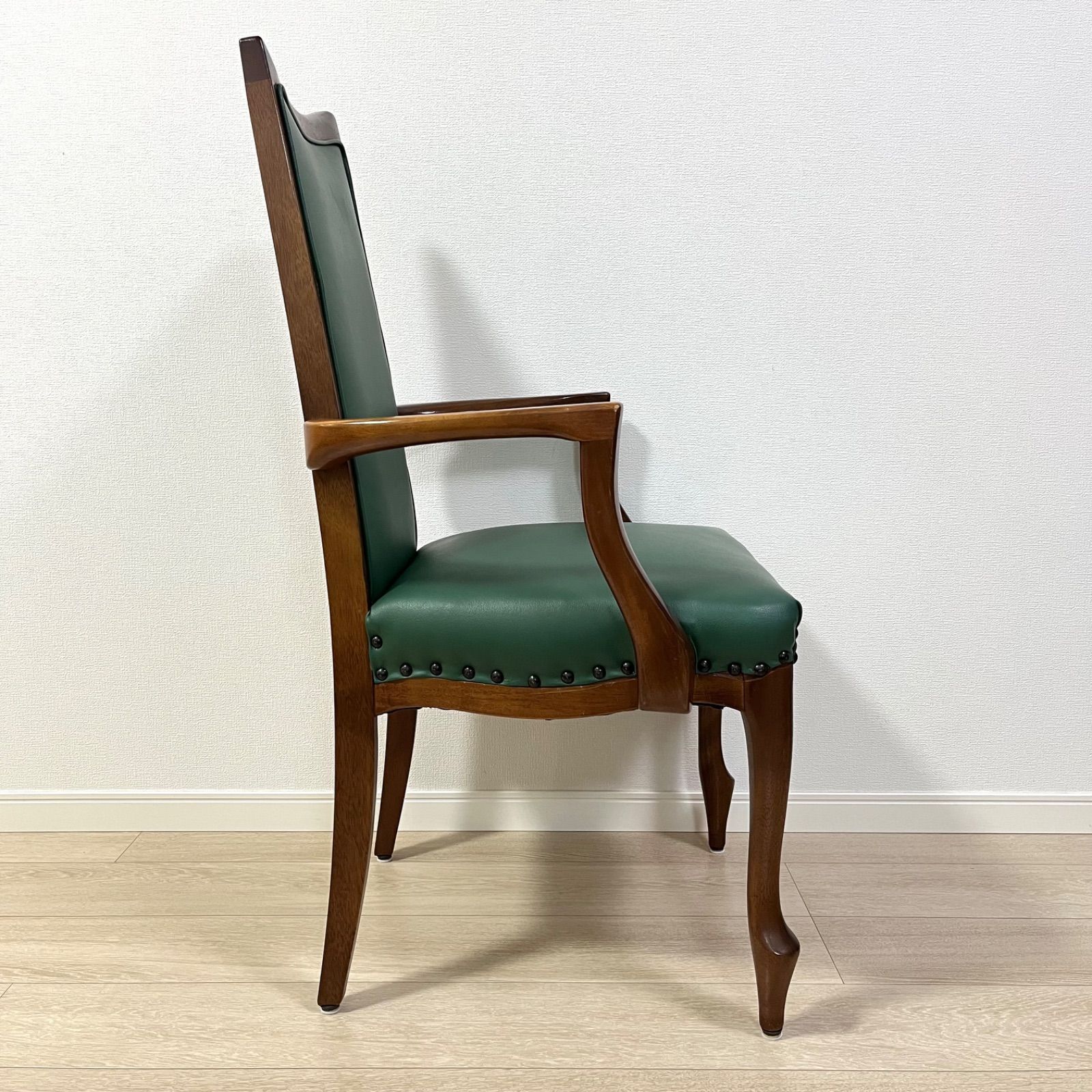 MARUNI ベルサイユ