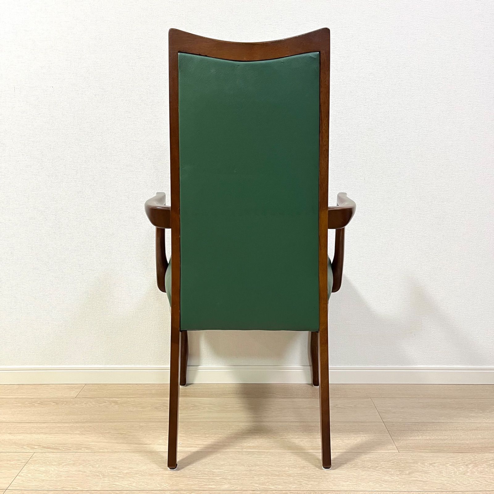 マルニ ダイニングチェア