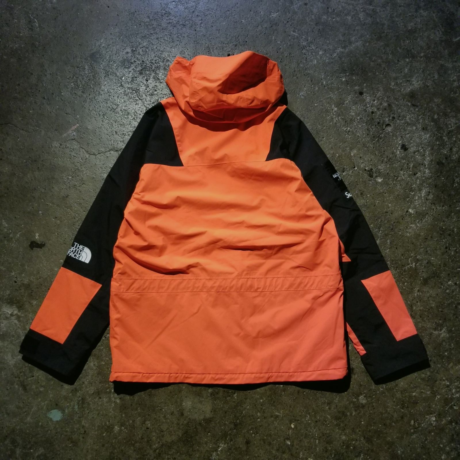 Mountain Light Jacket Tnf Supreme Orange FW16 Supreme X The North